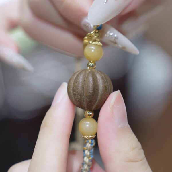 Golden Osmanthus fragrance and fragrant beads bracelet– Chinese Medicine Herbal Aromatherapy Jewelry - 图片 4