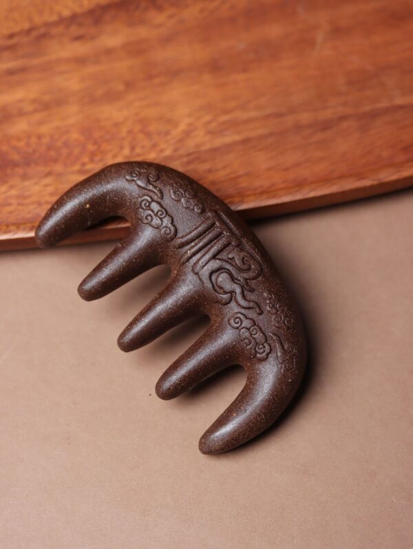 Chinese Medicine Comb – Handmade Herbal “Fu” Comb for Qi Flow & Health - 图片 2