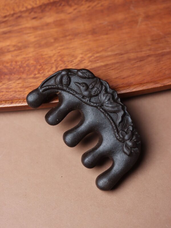 Chinese Medicine Comb – Handmade Herbal “Fu” Comb for Qi Flow & Health - 图片 3